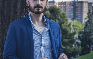 Jorge Rubio García posando